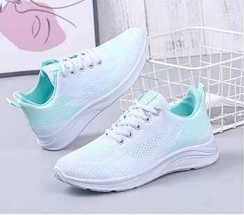 2023 Spring New Mesh Sports Shoes Soft Sole Running Shoes